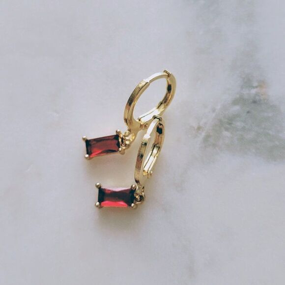 5/$25 Gold Tone Red Rhinestone Huggies - Picture 7 of 8